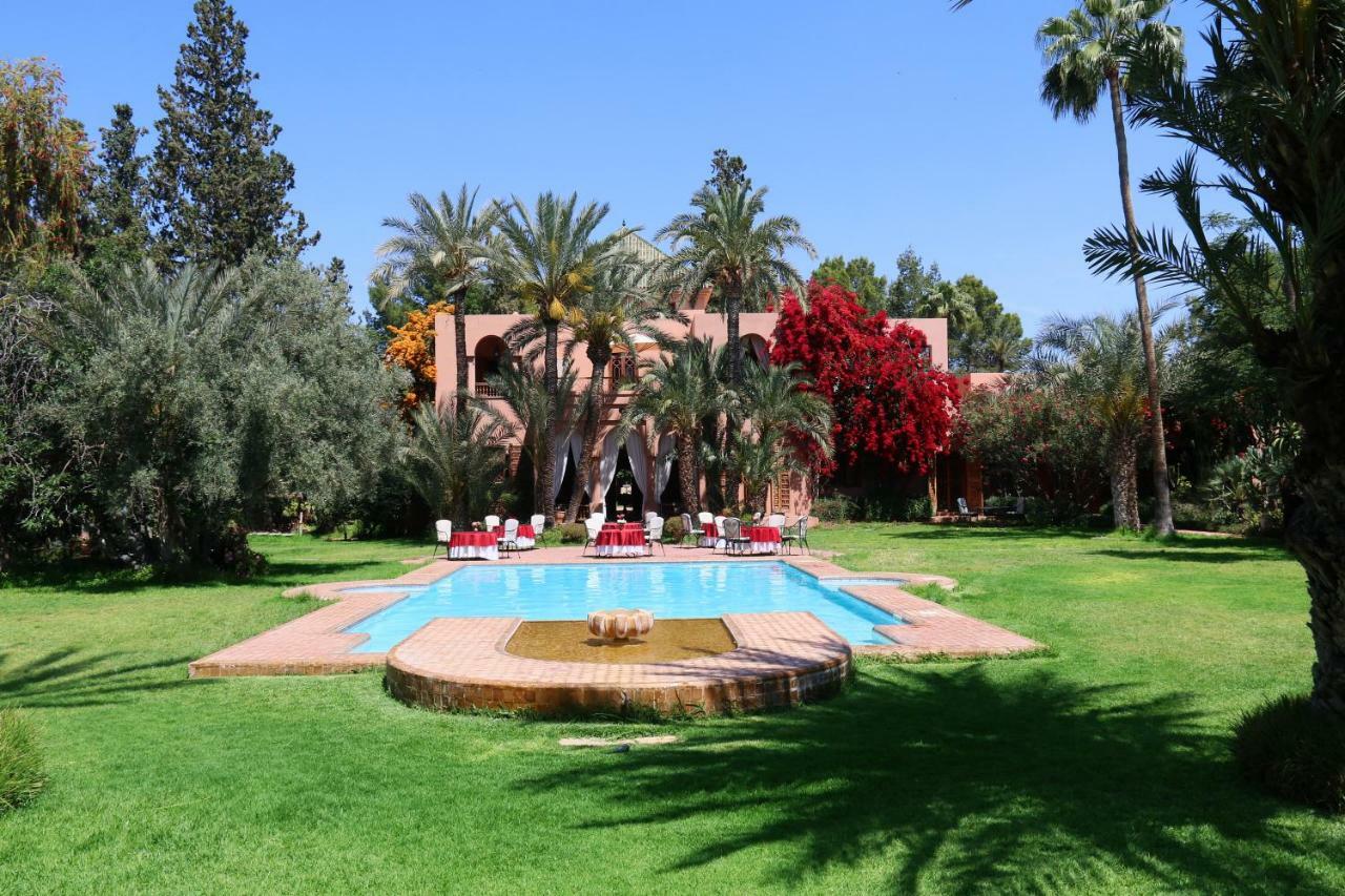 Dar Ayniwen Garden Hotel & Bird Zoo Marrakesh Esterno foto